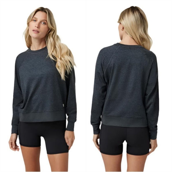 Vuori Sweaters - Vuori Long Sleeve Halo Crew Sweater Charcoal Heather
